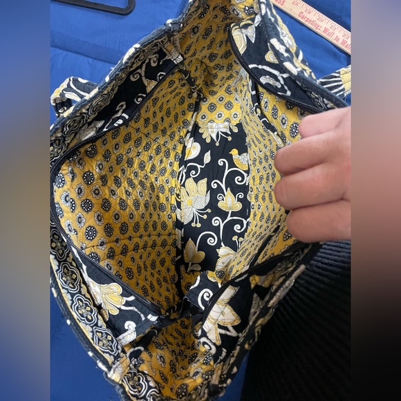 Large Vera Bradley Yellow Bird Tote Bag Spring 2008 - Picture 5 of 13